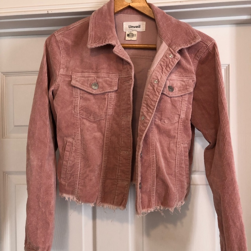 PINK Unveil Jacket. NWT. Women’s size M with a cropped length.